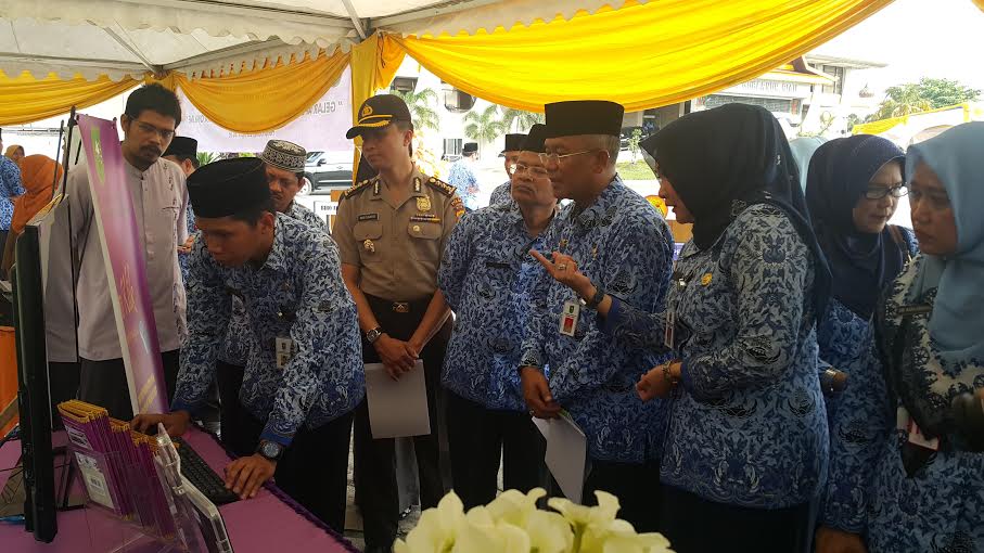 DPMPTSP Provinsi Riau Mengikuti Gelar Aplikasi Kinerja Pemerintah Provinsi Riau Tahun 2016