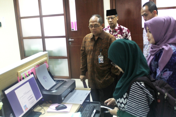 Kunjungan Kerja Deputi Bidang Informasi dan Data KPK RI pada DPMPTSP Provinsi Riau