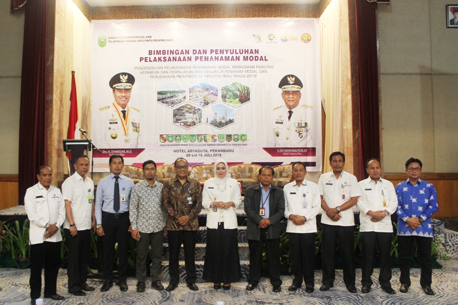 Kadis DPMPTSP Evarefita Buka Bimbingan Penyuluhan Pelaksanaan Penanaman Modal