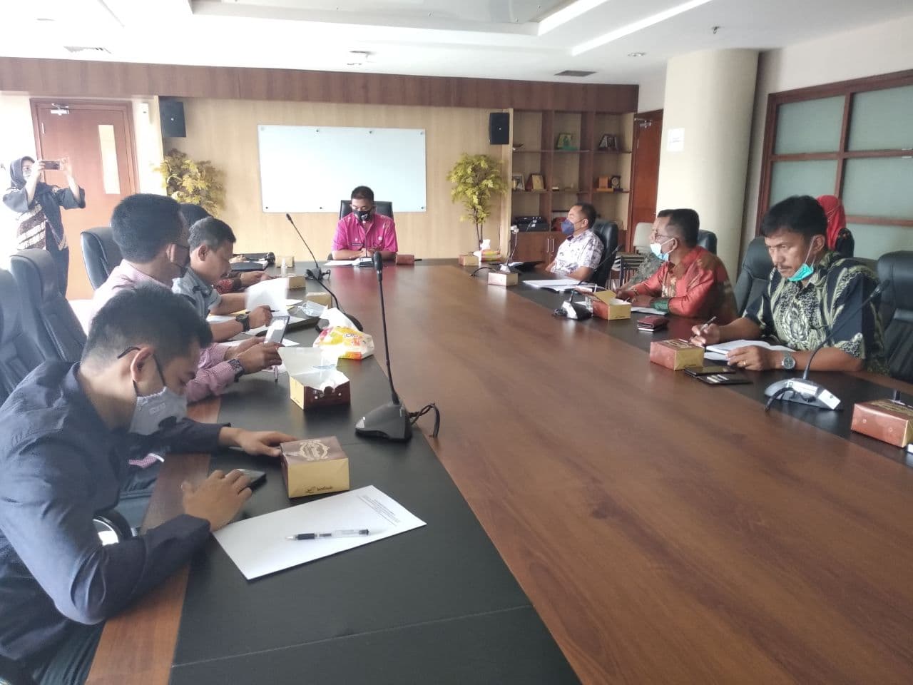 Kunjungan Kerja Komisi II DPRD Kabupaten Indragiri Hulu Ke DPMPTSP Provinsi Riau