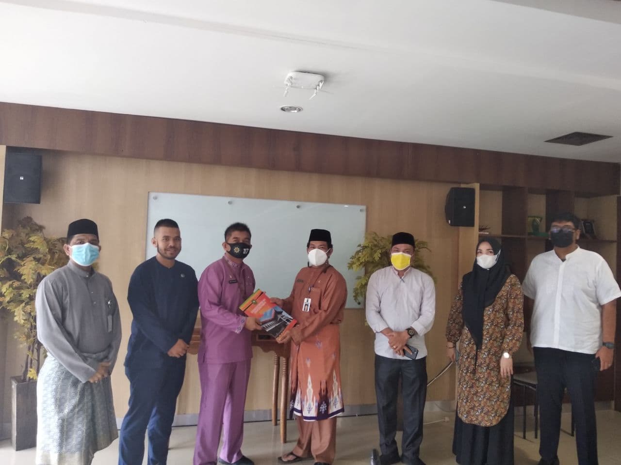 Penyampaian Pokok-pokok Hasil Evaluasi Pembangunan Zona Integritas Menuju Wilayah Bebas Korupsi dan Wilayah Birokrasi Bersih Melayani