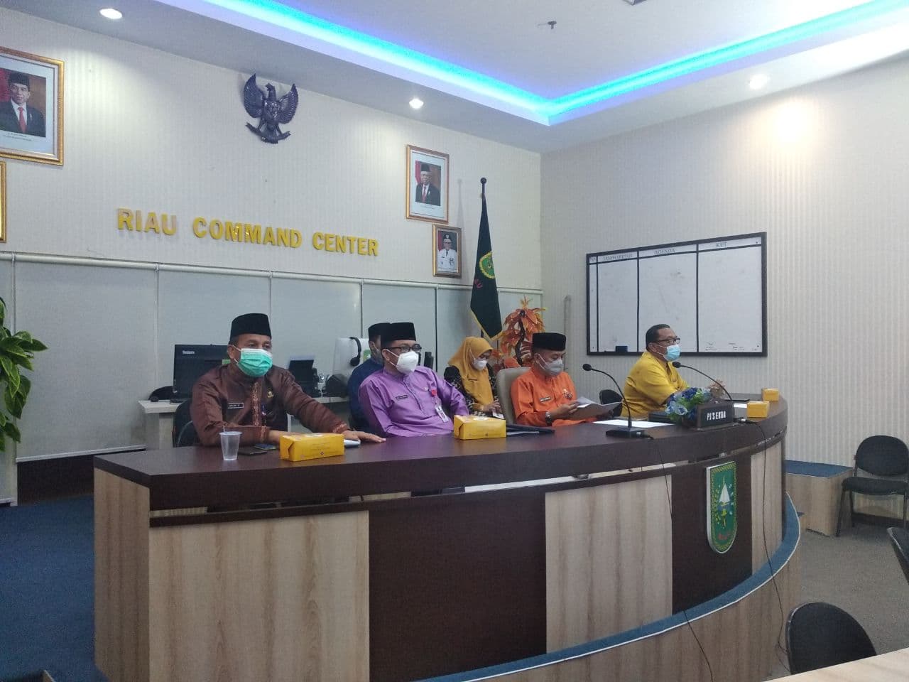 PERCEPATAN PELAKSANAAN TUGAS DAN WEWENANG GUBERNUR SEBAGAI WAKIL PEMERINTAH PUSAT DAN KEGIATAN DEKONSENTRASI GUBERNUR SEBAGAI WAKIL PEMERINTAH PUSAT