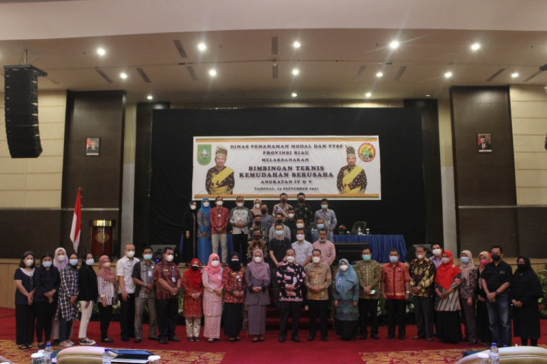 DPMPTSP PROVINSI RIAU MENGGELAR BIMBINGAN TEKNIS KEMUDAHAN BERUSAHA