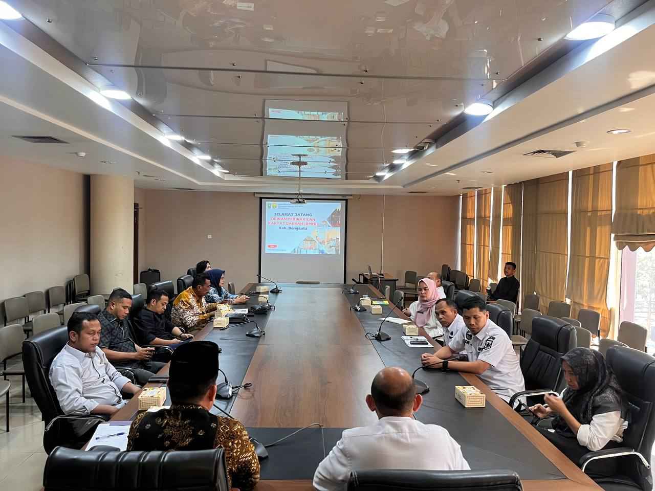 DPMPTSP Riau Terima Kunjungan Konsultasi Komisi III DPRD Kabupaten Bengkalis