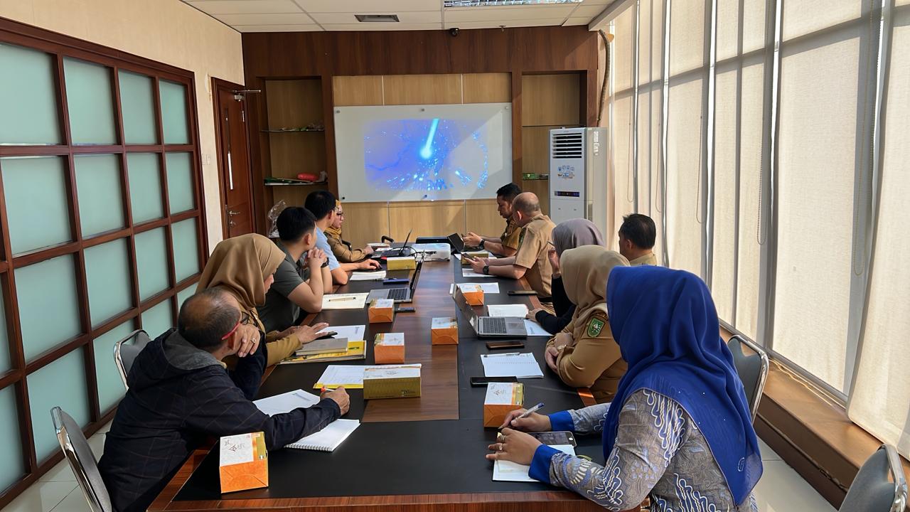 DPMPTSP Provinsi Riau Terima Kunjungan Calon Investor China Pingmei Shenma Group untuk Rencana Industri Green Methanol